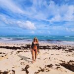 Lívia Andrade Instagram - Bemmm darkzona hoje 🦇🐈‍⬛🏴‍☠️ #day4 Tulum, México