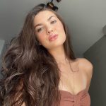 Lívia Inhudes Instagram - Bú!🤎