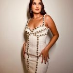 Lívia Inhudes Instagram – Ontem aconteceu a pré estreia de Um Ano Inesquecível- VERÃO do @primevideobr 🩵 minha primeira protagonista no streaming, que realizaçãooooooooo. 
Dia 02 de junho tá logo aí e vocês vão poder conferir esse filme lindo!!! Rio de Janeiro, Rio de Janeiro