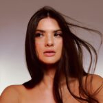 Lívia Inhudes Instagram - I’m kinda busy 🥀 CD: @viddoart foto: @hugotoni styling: @brunouchoa21 beleza: @angel__moraes assistente de foto: @pedrolins.eu @calebe.fernandes assistente de beleza: @paolasalazararango nail: @dulceheinrich studio: @tavola42 retouch: @telhacriativa press: @13thprod produced by @13thprod