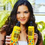 Lívia Inhudes Instagram – O feriado chegou e vou aproveitar pra dar aquela boa hidratada no meu cabelo com a linha Acorda Cachos de @chikascosmeticos 👩🏼‍🦱 
Me diz aqui nos comentários qual vai ser seu autocuidado desse feriado? #chikascosmeticos #publi
