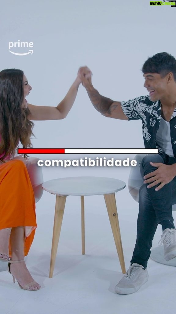 Lívia Inhudes Instagram - A firma convidou a gente pra fazer um teste de compatibilidade e eu achei que Inha e Guima estão bem conectados hein 🩵 @primevideobr @micael