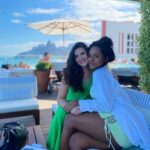 Lívia Inhudes Instagram – Tarde especial pra celebrar a vida e os bons momentos 💚 Fasano Hotel