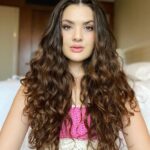 Lívia Inhudes Instagram - Bemm SEREIA 🧜🏻‍♀️
