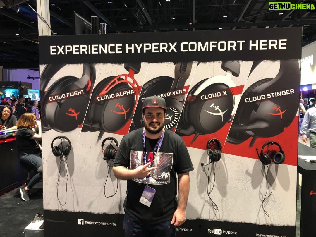 LOLiTO FDEZ Instagram - #twitchcon #hyperx @hyperx