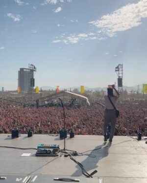 LP Instagram - Chile!! 🇨🇱!!! Thank you so much for today @lollapaloozacl !! Our hearts are full ! We love you 🙏🏻❤️