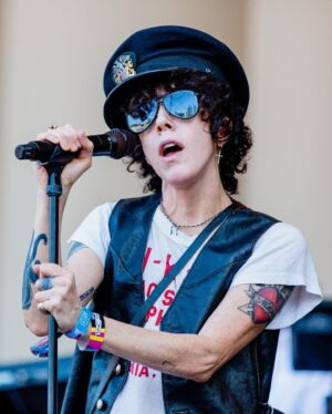LP Instagram - Thank you to the talented @ashleyosborn for taking these amazing pics at @lollapalooza and for shooting my @spinmag cover!! 

Surreal to be back on stage - can’t wait for more! Tickets for all upcoming shows at iamlp.com/tour