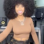 La Love The Boss Instagram - Thank You To Everyone That’s Been Supporting My New Single #InsideOut 🙏🏽🎶 If You Haven’t Streamed It Yet Make Sure You Stream On It #Spotify 🥰🥰🥰
