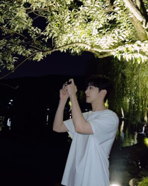 Lai Guan-lin Instagram - 