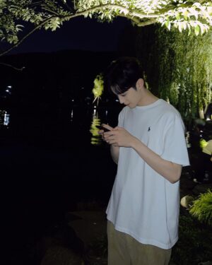 Lai Guan-lin Instagram - 