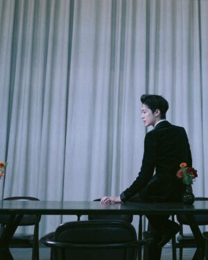 Lai Guan-lin Instagram - 