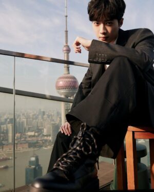 Lai Guan-lin Instagram - @sergiorossi