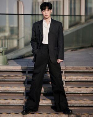 Lai Guan-lin Instagram - @sergiorossi