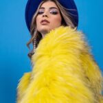 Laila Ahmed Zaher Instagram – Oh hey there 💁🏼‍♀️✨

Photography: @bymahmoudothman 
Stylist: @mayajules 
Make up : @rashaqubbajj 
Outfit: @cocoandjayfashion
Hair by: @alfredandmina
