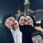 Laila Ahmed Zaher Instagram – Blissful escape 🕋🤍🕊️ الحمدلله Masjid Al Haram Makkah – مسجد الحرام مكه المكرمه