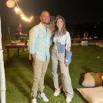 Laila Ahmed Zaher Instagram – Kol sana wenta tayb w gada3 w nafsytak helwa dayman ya amourr, yarab dayman tfdal nag7 w mahbob mn kol el nas kda msa i love you so much ya agmal w alaz wahd fel donia❤️❤️❤️❤️❤️❤️❤️❤️❤️❤️❤️❤️❤️❤️❤️❤️❤️❤️ و لو هتسألني ليه دراعي مقصوص فا احب افكرك ان فرح اللي مصورا الصورة 😅🤓