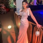 Laila Ahmed Zaher Instagram - From yesterday’s wedding 💗 Dress: @bycherry_mustafa Stylist: @mayajules Makeup: @dinaelkasheff Hair: @alfredmakram Jewelry: @iramjewelry_ Clutch: @treasure_box_by_rashmaa