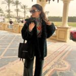 Laila Ahmed Zaher Instagram – إيه رأيكم في ياسمين ؟ 🤍✨🤍
Styled by: @mayajules 
Hair: @alfredmakram 
MUA: @salah_hassan_mkup