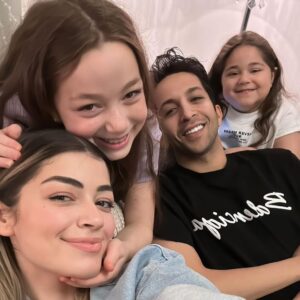 Layla Ahmed Zaher Instagram - عيد ميلاد بنوتي و نسختي الصغيرة اللي مش مصدقة انها بتكبر قدام عيني ما شاء الله ربنا يحفظك يا حبيبتي💕

Happy birthday to my other copy and my daughter, may god bless our special bond 
Love you my baby girl and my superstar 💖💕💕💕💕💕💖