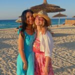Laila Ahmed Zaher Instagram - Happiest birthday to my lifetime best friend and my precious sister Words can never describe how grateful I am to have such a genuine person like you in my life I’m the luckiest to have u manousha Love u okhty el rab3a😅👭🏼❤️❤️❤️❤️❤️❤️❤️❤️❤️❤️❤️❤️