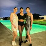 Lakshmi Manchu Instagram - Rewinding the best vacay vibes with the fam. 🌊✨ #ThrowbackThursday