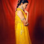 Lakshmi Manchu Instagram - Perfect मेहंदी look for the wedding season💛🫶 #AbDonoBhagna-Ni