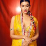 Lakshmi Manchu Instagram – Perfect मेहंदी look for the wedding season💛🫶 #AbDonoBhagna-Ni