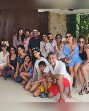 Lakshmi Manchu Instagram - Rewinding the best vacay vibes with the fam. 🌊✨ #ThrowbackThursday