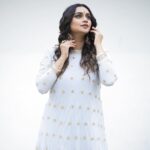 Lakshmi Nakshathra Instagram – My eyes reflect my soul 💫

#lakshminakshathra 

Outfit @qaleeziya

📸. . @mr.canographers

Muah @mukeshmuralimakeover

Styling @stylewithandriya @andriya_nunez