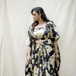 Lakshmi Nakshathra Instagram - Florals 💫❤️ Muah @shoshank_makeup Outfit @thantrek.design.couture 📸. @mr.canographers Styling @stylewithandriya Jwlry @adorebypriyanka #lakshminakshathra
