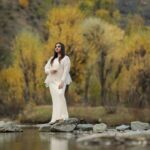 Lakshmi Nakshathra Instagram - Nature Love ❤️💫 📸. @libzalonso Outfit @western_lady_ Styling @janaki_remya #lakshminakshathra Kashmir