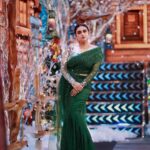 Lakshmi Nakshathra Instagram - Merry Christmas 💫❤️!!! May your Christmas sparkle with moments of happiness, twinkle with the joy of giving, and glow with cherished memories❤️ #lakshminakshathra #christmas #christmascelebration #wishes 📸. @jinishphotogenic Outfit @aura_by_stini Muah @mukeshmuralimakeover Styling @stini__francis