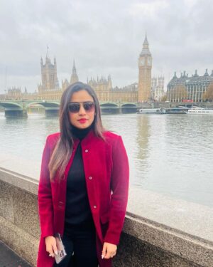 Lakshmi Nakshathra Instagram - Falling Hard for London 🤗❤️

📸. @aljin_aj

#lakshminakshathra