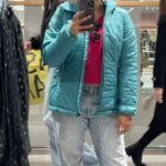 Lakshmi Nakshathra Instagram - It’s Shopping Time @ UK 💫✌️❤️ Look , What is Happening behind me 💫✌️✌️ 📸. @aljin_aj #lakshminakshathra #uk #birmingham #bullring #shopping Uk