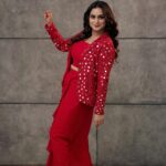 Lakshmi Nakshathra Instagram - “Dressed to impress in this stunning red 💫😍 #lakshminakshathra 📸. @tomson_alex_ @foxeye_media_ Outfit @anina.boutique Muah @sindhu_valsan #lakshminakshathra