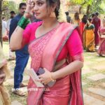 Lakshmi Nakshathra Instagram - പ്രേക്ഷകരുടെ ഇഷ്ട അവതാരിക ലക്ഷ്മി ❤️ ജിപി യുടെയും ഗോപികയുടെയും കല്യാണത്തിന് വന്നപ്പോൾ @lakshmi_nakshathra #lakshminakshathra