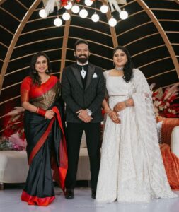 Lakshmi Nakshathra Instagram - Happy Married Life Wishes To @bhagya_suresh & @sreyasmohan 🤗❤️ #lakshminakshathra