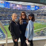 Lala Kent Instagram - Who’s ready for some football!?? 🏈⚡️ @sofi SoFi Stadium
