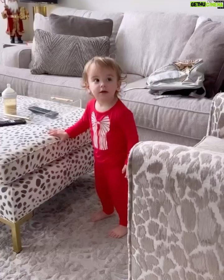 Lala Kent Instagram - Christmas 2022. I will forever hold it close. My heart is so full.