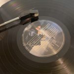 Lali Espósito Instagram - UN MES del lanzamiento de LALI DELUXE con su vinilo y su cortometraje "Mi Fiesta" ❤️‍🔥🥹 También hoy se cumplen 2 años del lanzamiento de la canción que cambió todo DISCIPLINA! El proceso creativo de este disco y como fue mutando en estos dos años la narrativa me transformaron no saben cuanto! GRACIAS♥️ Viva el POP!!!!!🔥🔥🔥🔥🔥 Siempre.