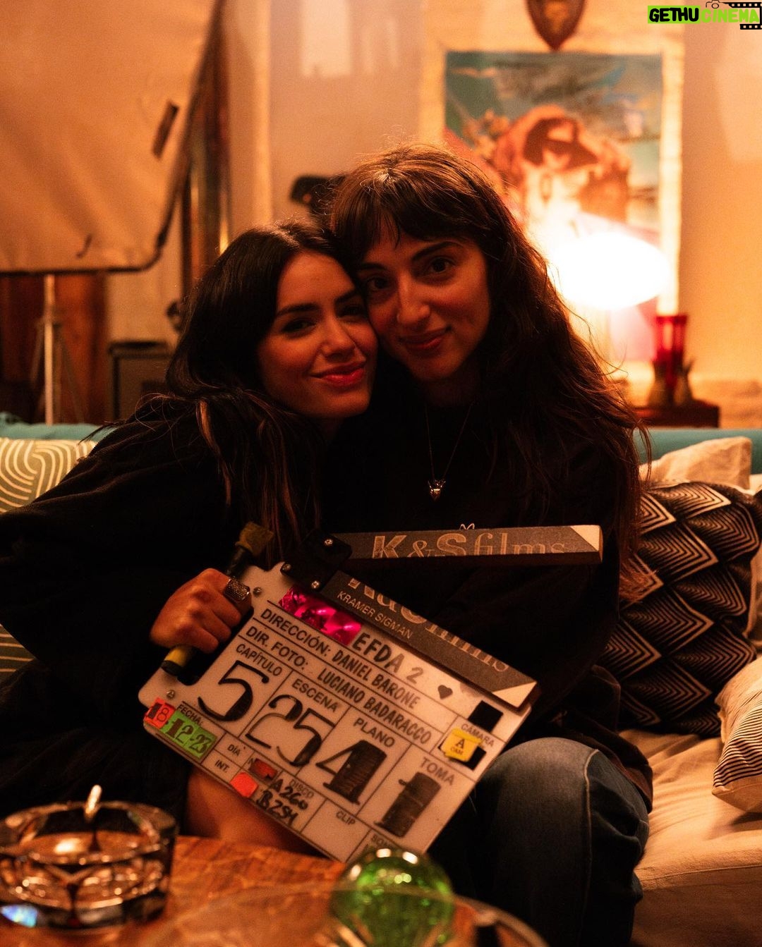 Lali Espósito Instagram - Y terminamos de filmar El Fin del Amor segunda temporada che!!!!!!! Que privilegio ser parte! Esta serie es ÚNICA,valiente,sensible y verdadera! Hecha con el mejor equipo que se puede tener a nivel creativo pero sobre todo a nivel humano! Hacer esta serie me salvo el alma Fue remanso y Alegría Gracias @primevideolat @kramersigmanfilms Gracias a mi productora y compañera de la vida @morenafq (sin vos NADA) Gracias a mi bestial y hermoso director @baronedan Gracias a todos mis compañerxs artistasssss que elevaron todo a la máxima potencia y sobre todo gracias por las risas y por el amor. Gracias a mi hada de la varita que todo lo puede @kekahalvorsen Salvadora del corazón,del arte y de la fiesta! Y sobre todo gracias @tamtenenbaum por permitirme hacer a Tamara y con tanta libertad . Tu generosidad al entregarnos tu historia me emociona profundamente e inspira ! Gracias equipazooooooo del Amor ♥️ Se viene una temporada🔥🔥🔥🔥🔥h