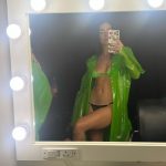 Lali Espósito Instagram - Este mes Saqué el vinilo de LALI deluxe Termine de filmar El Fin del Amor Filme un videoclip de algo que aún no salió Salió mi corto "Mi Fiesta" con dos canciones nuevas Recibí buenas noticias Festeje con amigos Célebre el amor Y una vez más (por vez número 1000 millones) confirme que el arte, el trabajo y los amigos son un remanso en este mundo enloquecido♥️ Gracias siempre a todos los que me dan su amor y apoyan a mi y a mi trabajo así! Besos para todos! 🫶