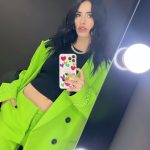 Lali Espósito Instagram - Este mes Saqué el vinilo de LALI deluxe Termine de filmar El Fin del Amor Filme un videoclip de algo que aún no salió Salió mi corto "Mi Fiesta" con dos canciones nuevas Recibí buenas noticias Festeje con amigos Célebre el amor Y una vez más (por vez número 1000 millones) confirme que el arte, el trabajo y los amigos son un remanso en este mundo enloquecido♥️ Gracias siempre a todos los que me dan su amor y apoyan a mi y a mi trabajo así! Besos para todos! 🫶