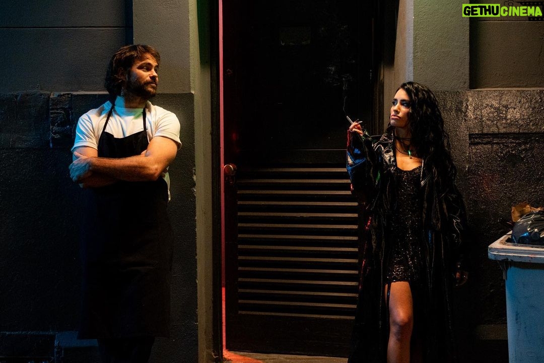 Lali Espósito Instagram - Ya no me acuerdo como era Ser yo Para amarte como quisiera...🤍 •CORAZÓN PERDIDO• "Mi Fiesta" en mi canal de YouTube bbs ! GRACIAS @lanzanipeter te admiro y quiero profundamente! Gracias por Tu generosidad y tu alma al servicio de esta pieza tan importante para mi! #LALIDELUXE Buenos Aires, Argentina