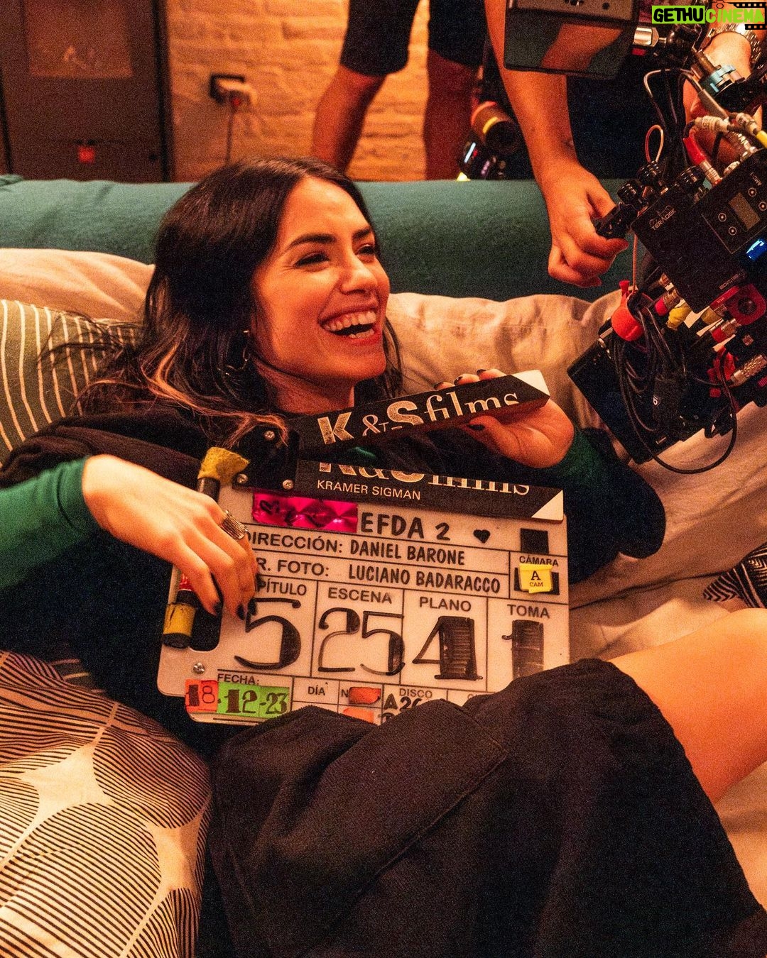 Lali Espósito Instagram - Y terminamos de filmar El Fin del Amor segunda temporada che!!!!!!! Que privilegio ser parte! Esta serie es ÚNICA,valiente,sensible y verdadera! Hecha con el mejor equipo que se puede tener a nivel creativo pero sobre todo a nivel humano! Hacer esta serie me salvo el alma Fue remanso y Alegría Gracias @primevideolat @kramersigmanfilms Gracias a mi productora y compañera de la vida @morenafq (sin vos NADA) Gracias a mi bestial y hermoso director @baronedan Gracias a todos mis compañerxs artistasssss que elevaron todo a la máxima potencia y sobre todo gracias por las risas y por el amor. Gracias a mi hada de la varita que todo lo puede @kekahalvorsen Salvadora del corazón,del arte y de la fiesta! Y sobre todo gracias @tamtenenbaum por permitirme hacer a Tamara y con tanta libertad . Tu generosidad al entregarnos tu historia me emociona profundamente e inspira ! Gracias equipazooooooo del Amor ♥️ Se viene una temporada🔥🔥🔥🔥🔥h