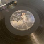 Lali Espósito Instagram - SALIOOOOOOOOOO EL VINILO de #LALIDELUXE con dos canciones inéditas "Baum Baum" y "Corazón Perdido" 🤍 Ya lo pueden conseguir, Amores! La alegria es TOTAL🥹♥️🇦🇷💿🎵🔥 Esta es una de las piezas que más me emociona haber hecho! Es para ustedes! Regalito antes de la navidad 😏