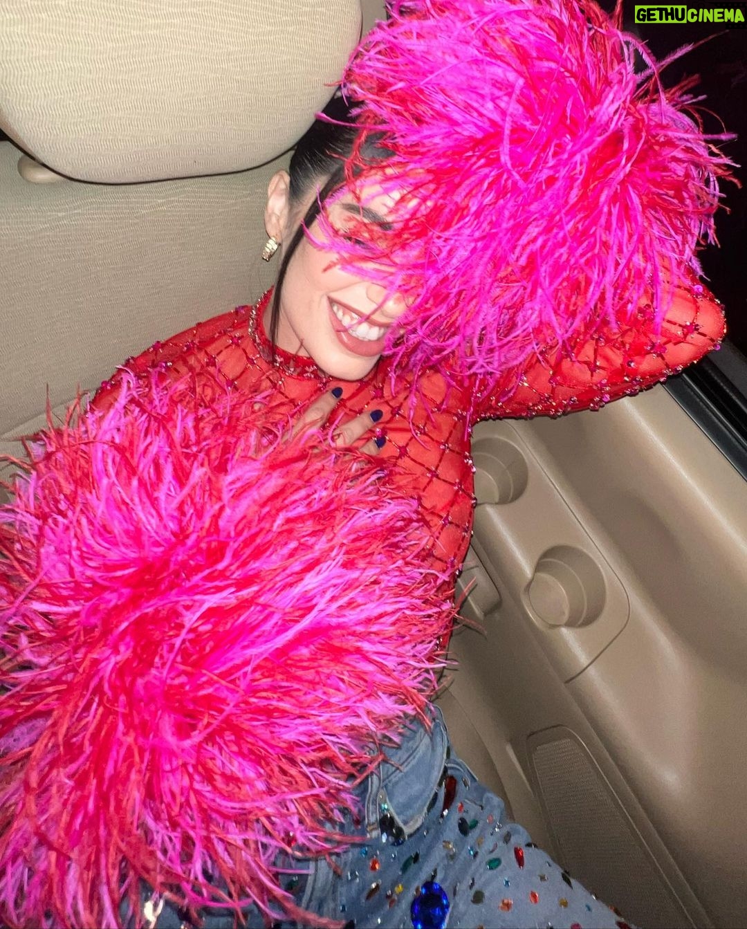 Lali Esp贸sito Instagram - El placer de hacer exacto lo incorrecto馃┓