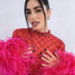Lali Espósito Instagram - El placer de hacer exacto lo incorrecto🩷