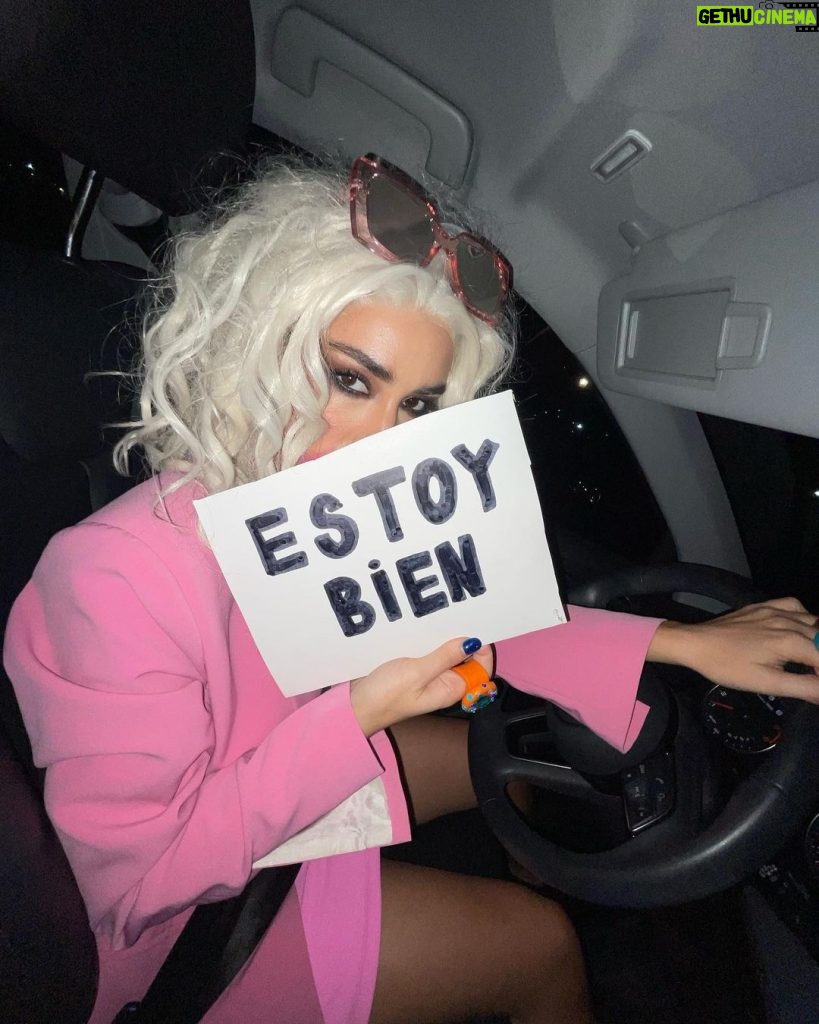 Lali Espósito Instagram - ESTOY BIEN