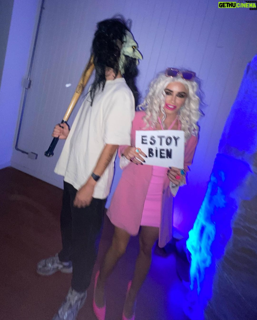Lali Espósito - 593.3K Likes - ESTOY BIEN